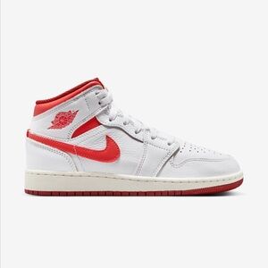 NIKE Jordan Air Jordan 1 Mid SE Sneakers